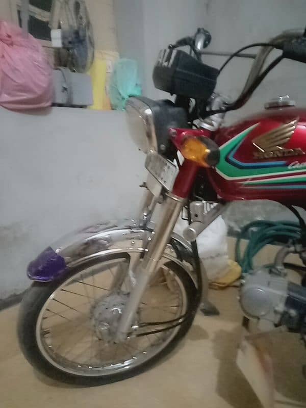 Honda cd 70 cc 4