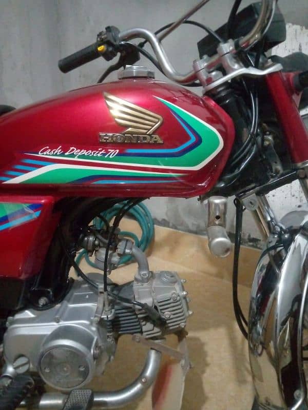 Honda cd 70 cc 6