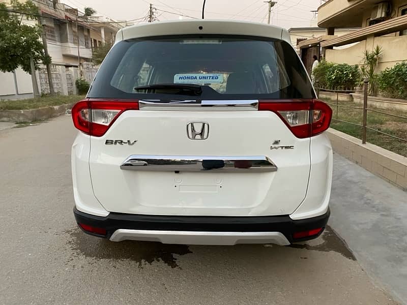 Honda BR-V 2017 4