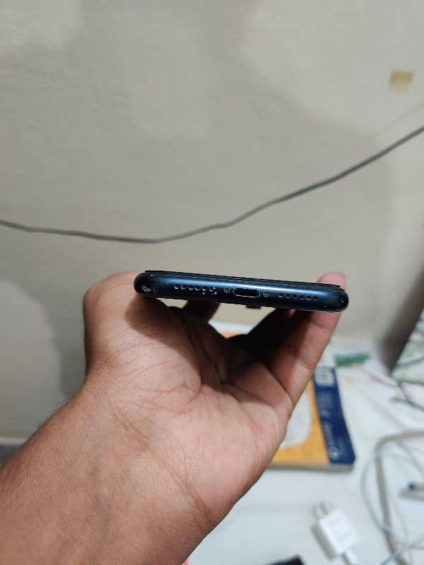 i phone xr 64gb fu All ok Exchange possible 1