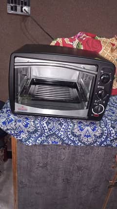 West Point Oven for sale Very Good Condition Slitly Used