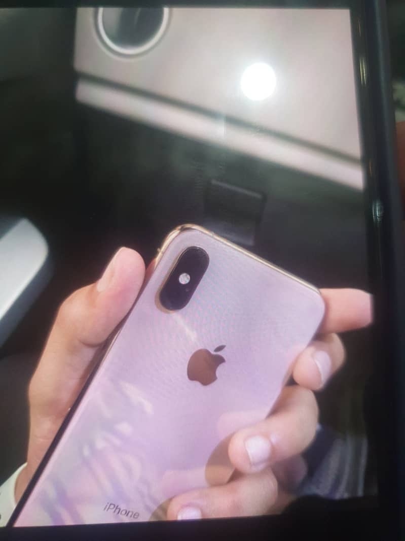 Iphone Xs 2