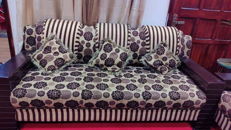 Sofa set for sale 5 seater 1