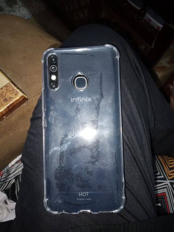 Infinix Hot 8 5