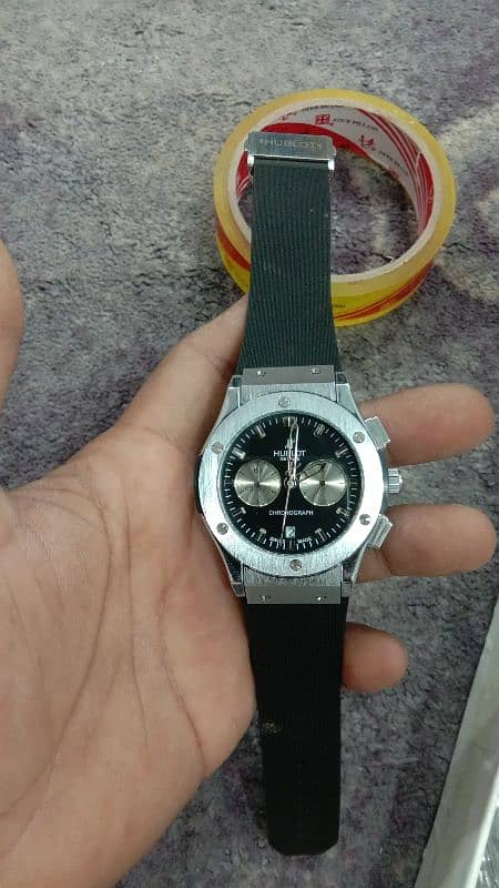 Hublot 0