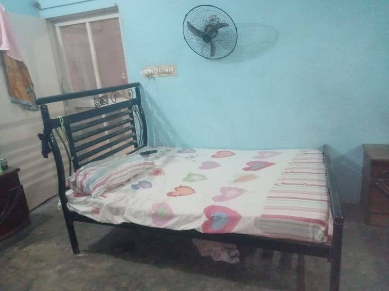 IRON BED FOR SALE 4by6 0