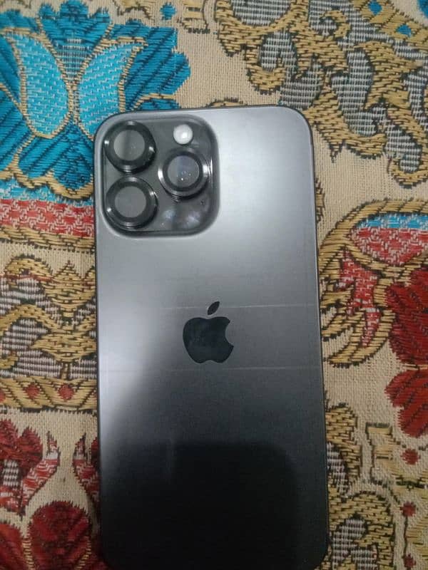 iphone 15 pro max black colour 1