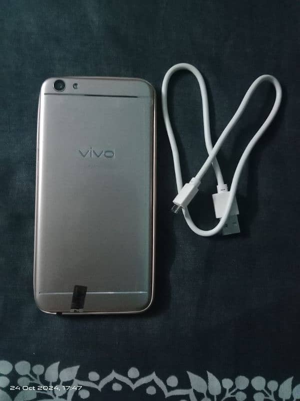 Vivo y66 3