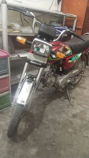 cd70 motercycle 2022 model New condition for sale 2