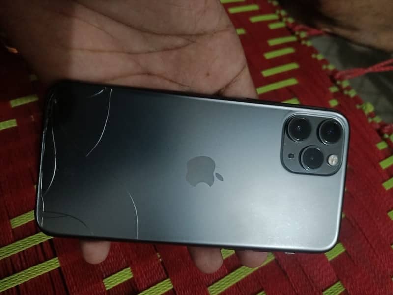 iphone 11 pro non pta 64gb bettary health 71% urgent sale 2