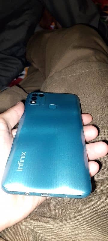 Infinix hot 11 play 3/32 2