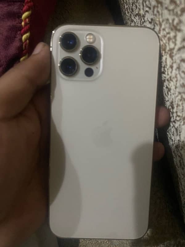 iphone 12 pro 2