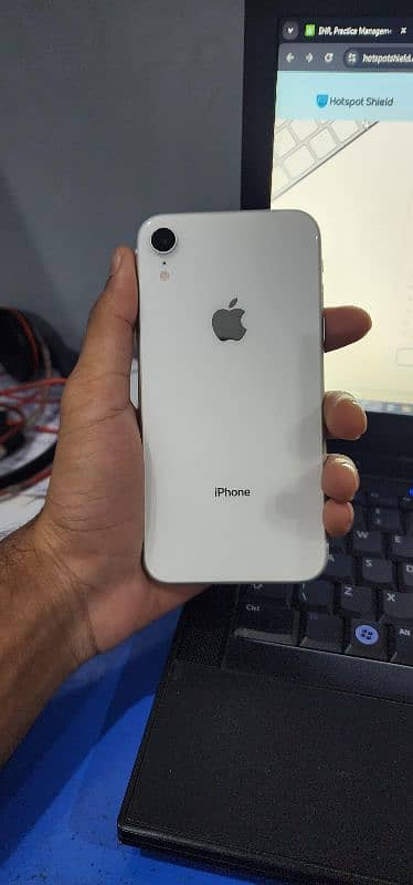 Iphone Xr, 64Gb, ,LLA Model, Non Jv 11