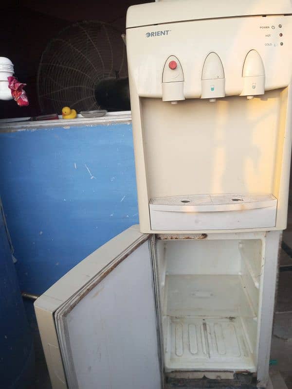 orient water dispenser in perfect condition 2