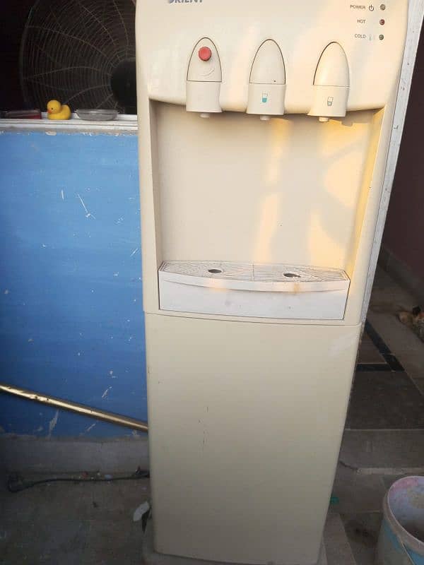 orient water dispenser in perfect condition 3