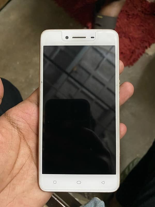 oppo A37m 0