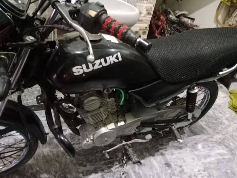 GT10 Suzuki 1