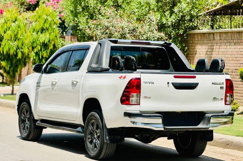 Toyota Hilux 2021 2