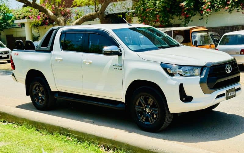 Toyota Hilux 2021 8