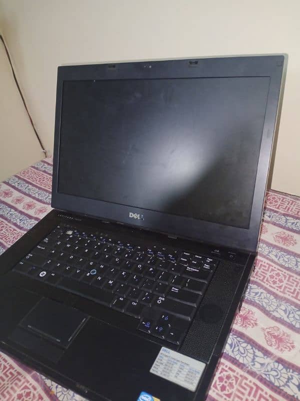 dell laptop 1