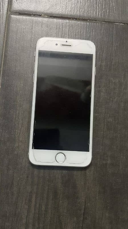 Iphone 6 for sale PTA Approved good condition 1