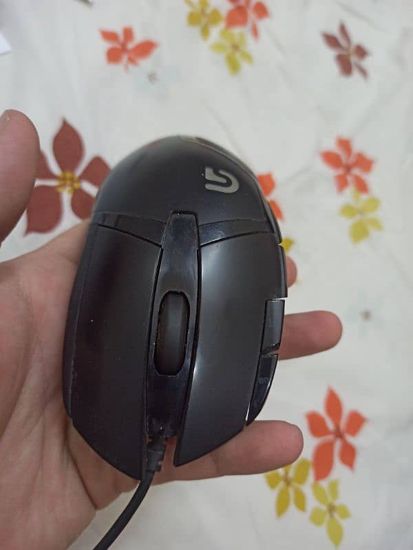 logitech g402 brand old condition 0