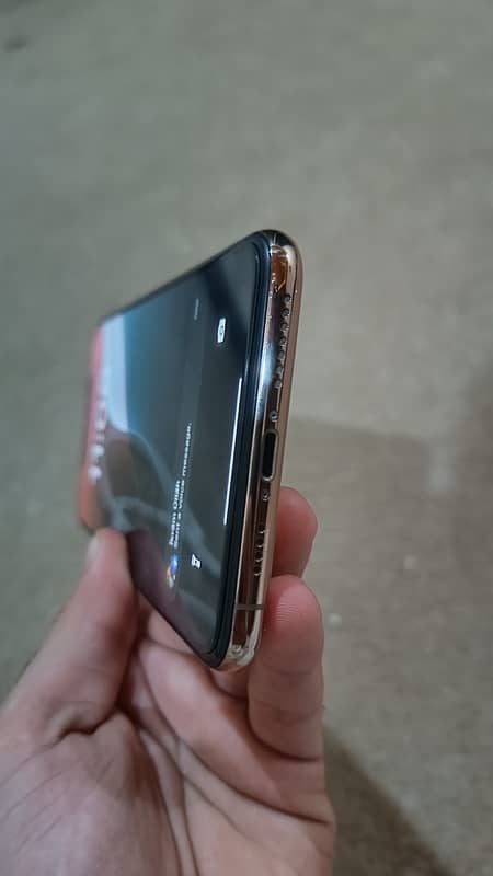 IPhone XS Max 1