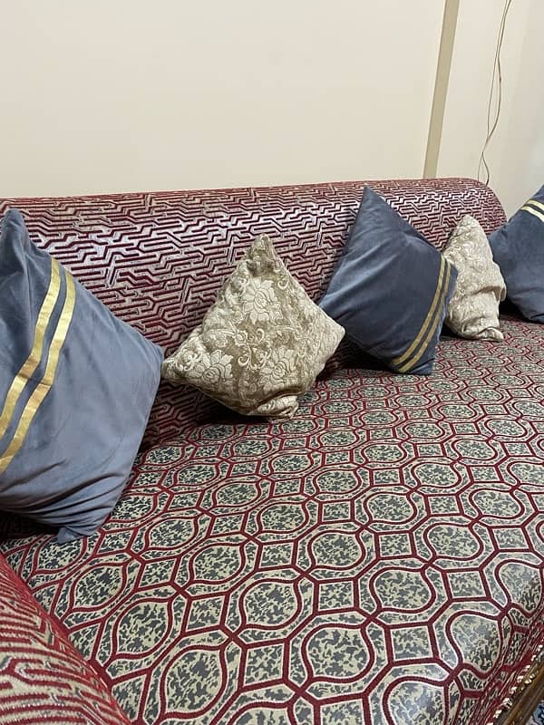 Used Sofa set in very good condition 6