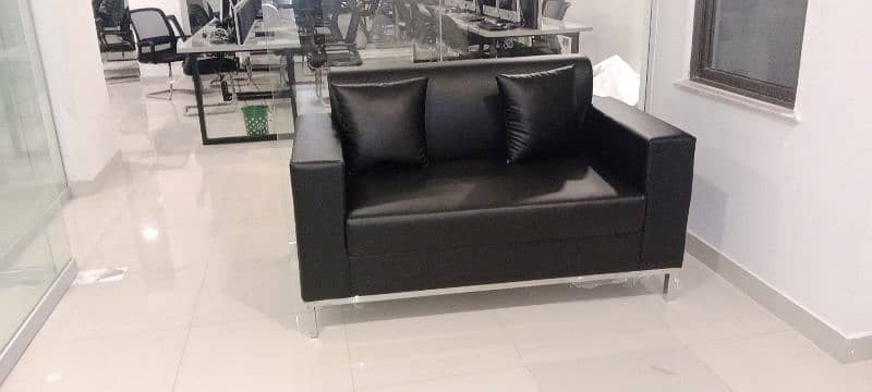 2 seter sofa 1