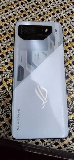 Asus ROG phone 7 complete box urgent sale