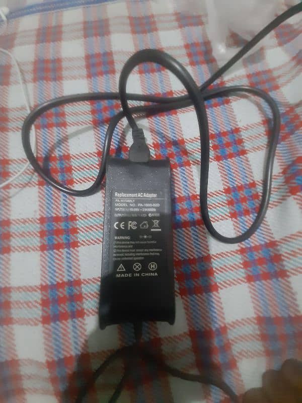 laptop charger 0