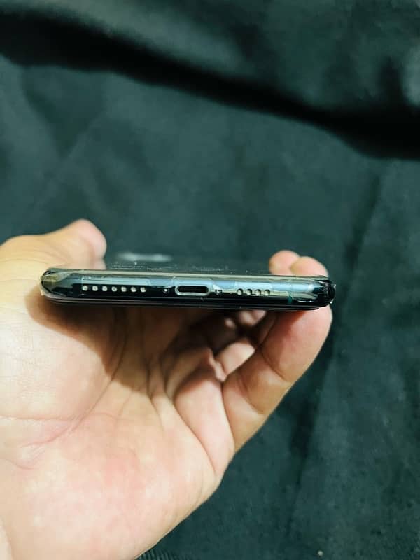 iphone 11 pro max 256gb non pta Foctory unlock 1