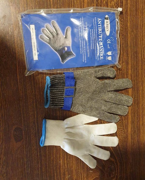 Safety gloves 7