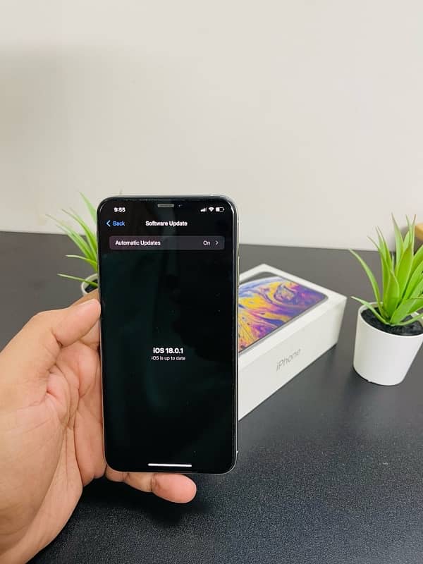 iphone XSMAX 256gb with Box PTA Approved 1