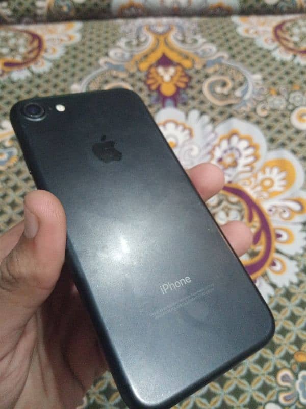 iphone 7 not PTA 6