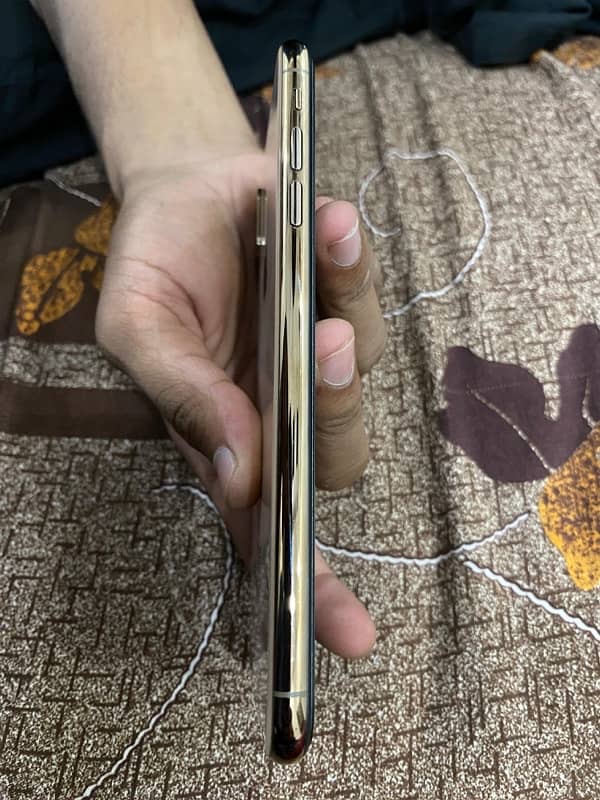 iphone Xs max 5