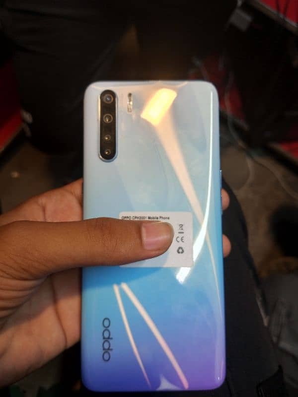 OPPO F15 8/256 1