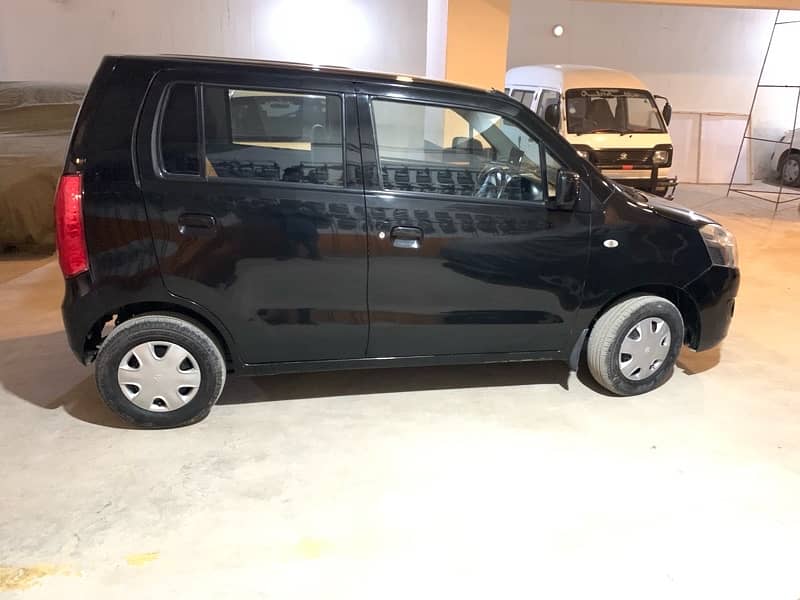 Suzuki Wagon R 2017 9