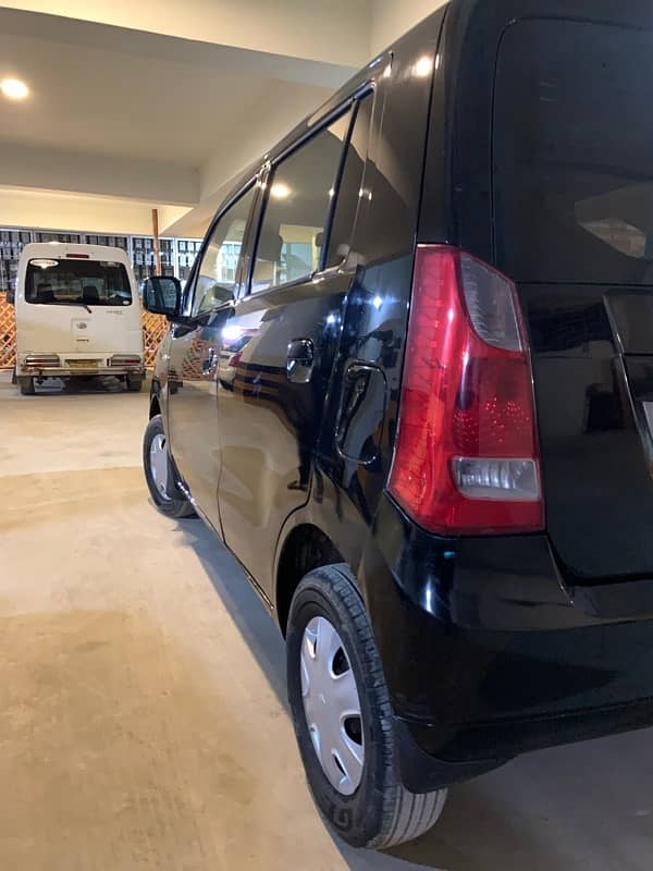 Suzuki Wagon R 2017 11