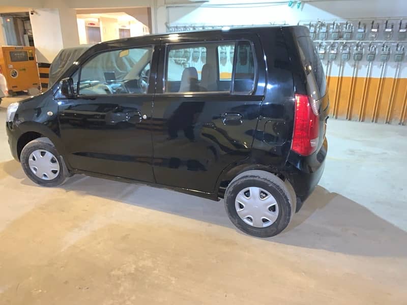 Suzuki Wagon R 2017 13