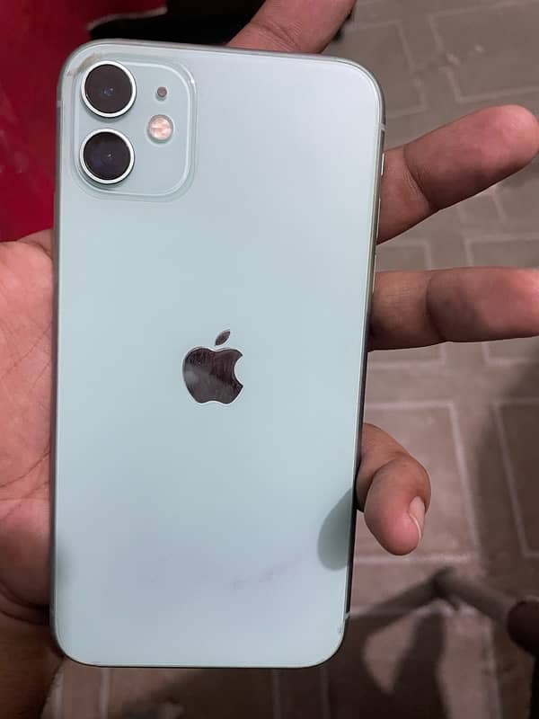 Mint IPhone 11 256GB 7