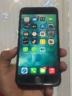 iPhone 7plus (128GB pta)