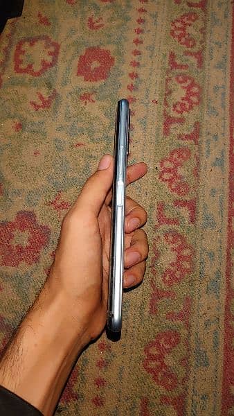 Vivo Y12A 2