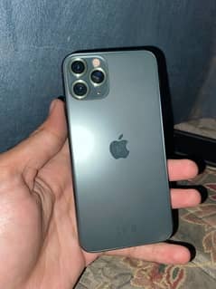 iphone 11pro (factory unlocked) 0