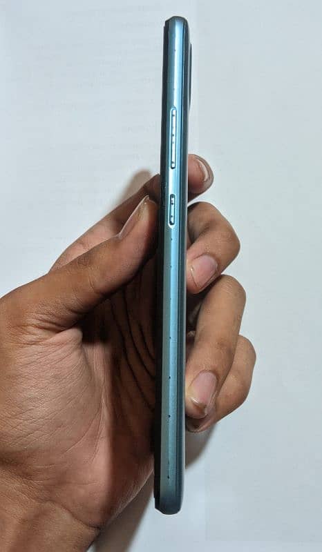 Realme C21 for sale 2