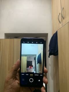 realme c3 4”64 with box