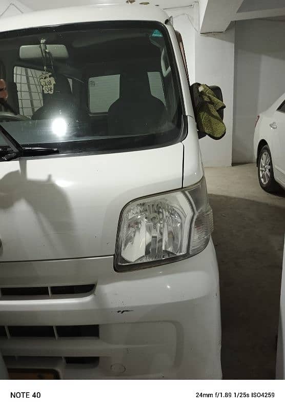 Daihatsu Hijet 2013 1