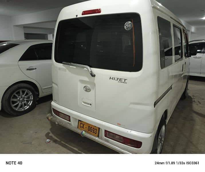 Daihatsu Hijet 2013 5