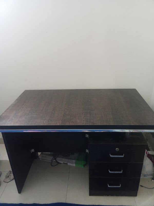 office table and complete table 2