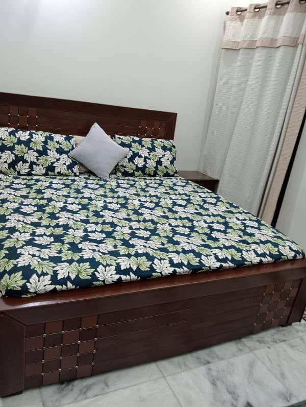 wooden bed for sale very good condition 1